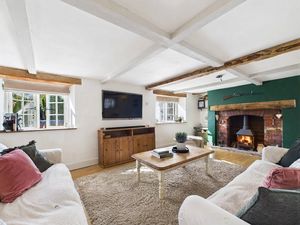 Living Room- click for photo gallery